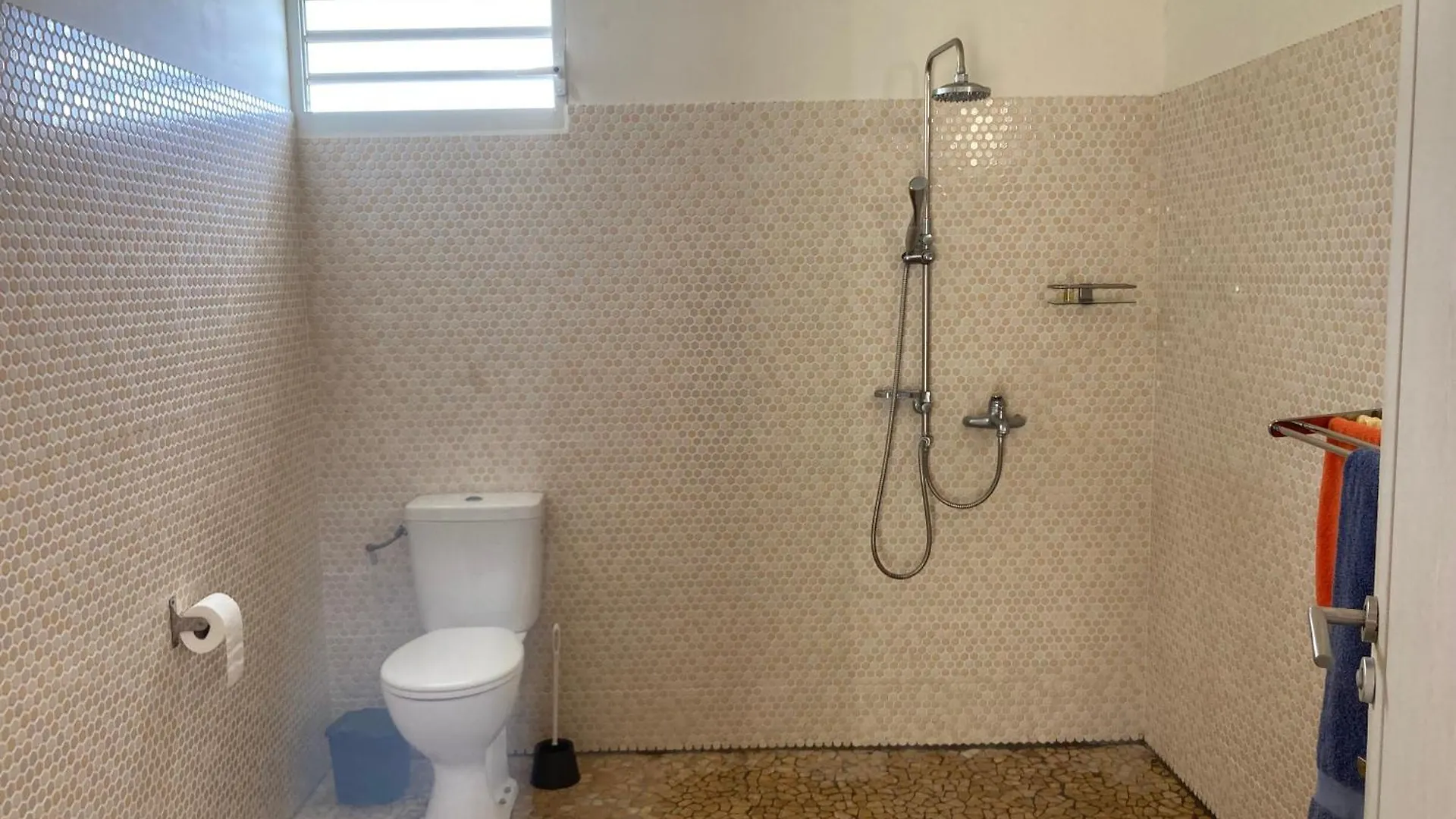 Апартаменты Bungalow Rouge Капестер-Бель-О Гваделупа